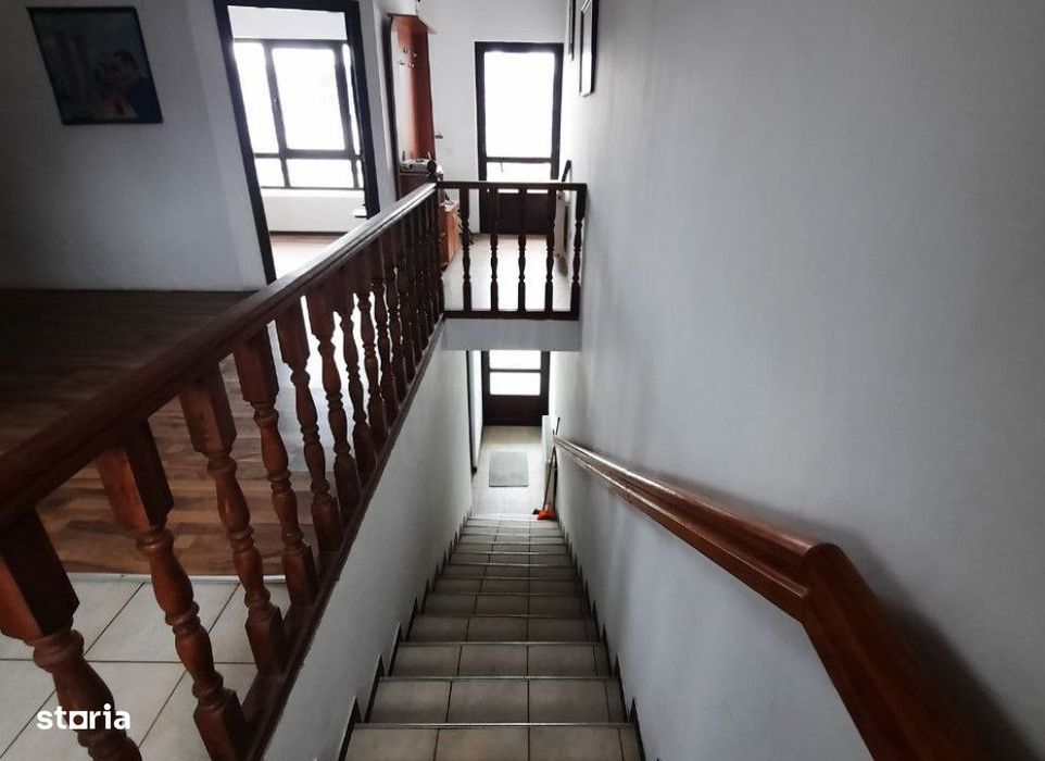 Apartament  2 camere Roznov , 85 metri, etaj 1 Cod:157806