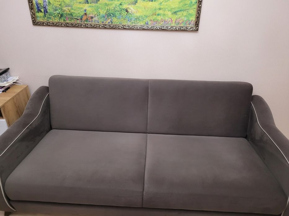 Диван для гостиной