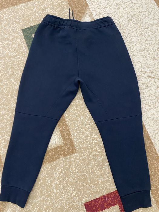 Продаю штаны tech fleece