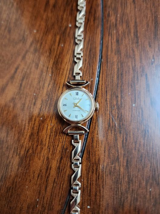 Золотые часы 583 проба новый ссср 18,25 грамм