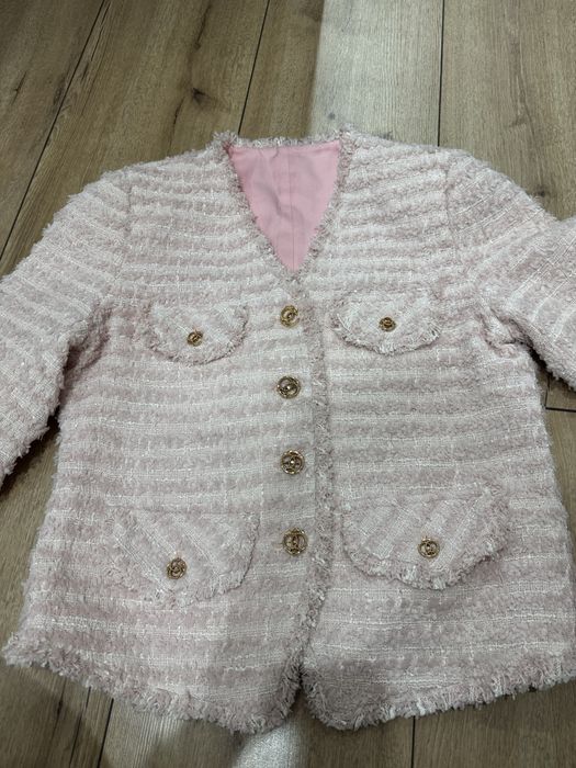 Продам жакет, в отличном состоянии