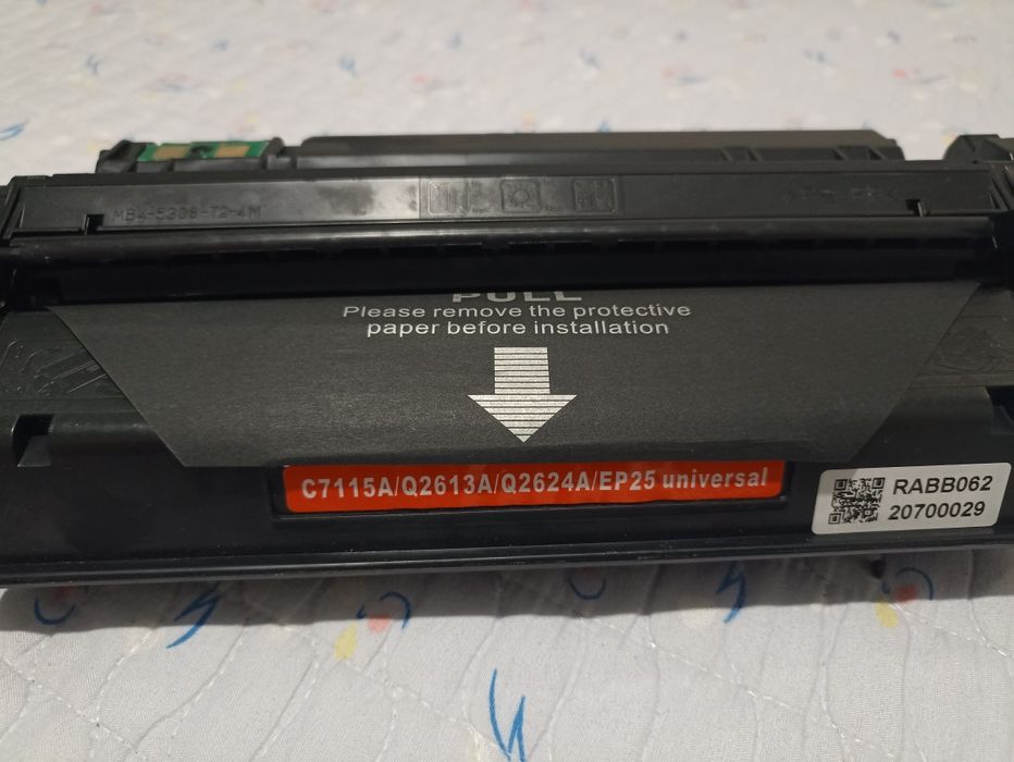 Продам 2 новых картриджа