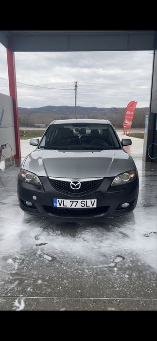 Mazda 3 berlina