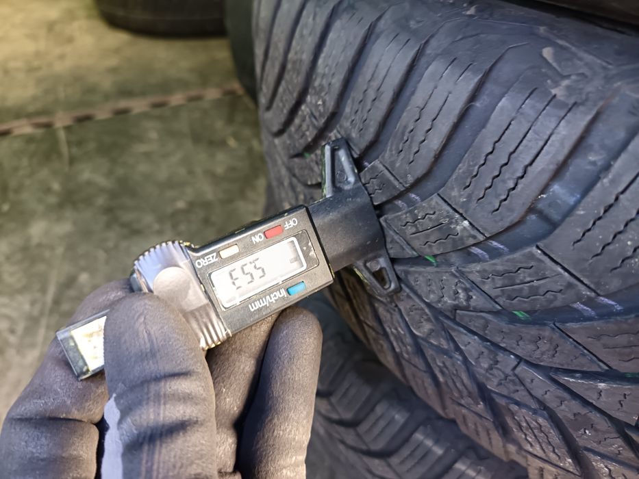 Anvelope MS iarna 195 65 15 continental 2021 5. 5mm