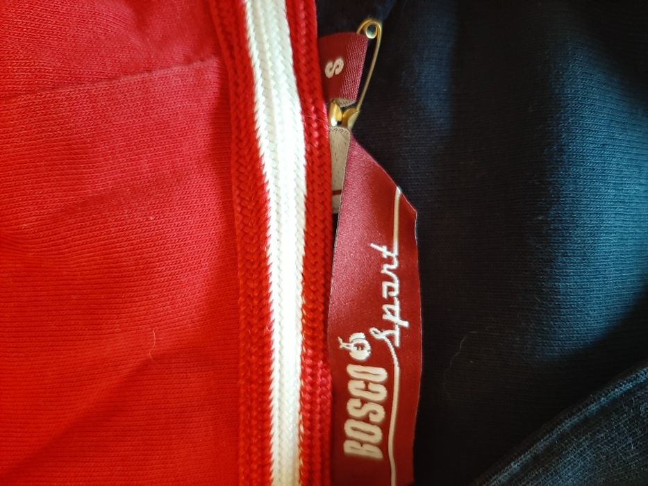 Спортивная школьная форма.