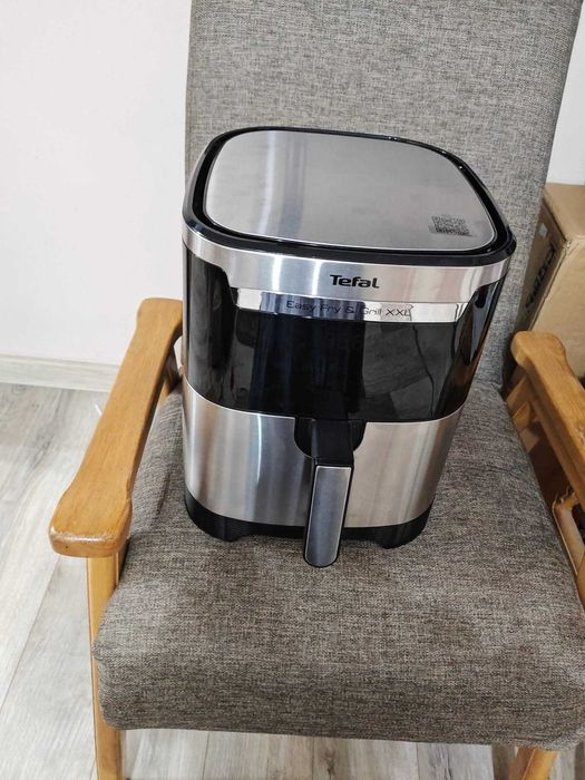 Friteuza Tefal Easy Fry & Grill EY801D 6.5 L, 1650 W