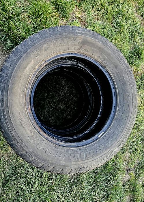 Продавам гуми 215/70/16