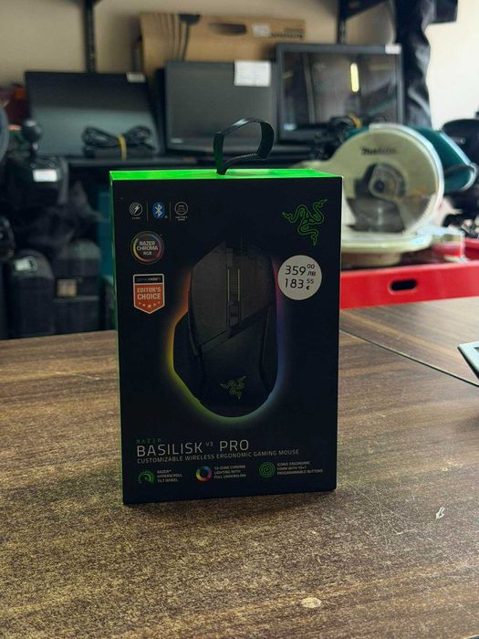 Геймърска безжична мишка Razer Basilik V3 PRO