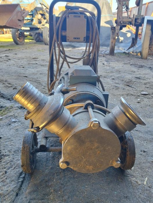 Motopompa electrică