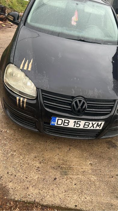 Vand golf 5 2.0. Disel 140 cai bkd fiscal pe loc