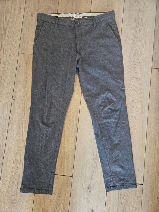 Pantaloni Jack & Jones - Model Slim/Marco - Mărimea 34/32