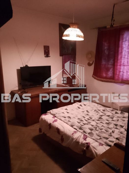 Продава се Двустаен апартамент в София, Център - 63 кв.м за 3810 €/кв.м - Снимка #4