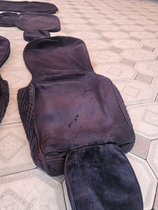 Чехлы на авто черные