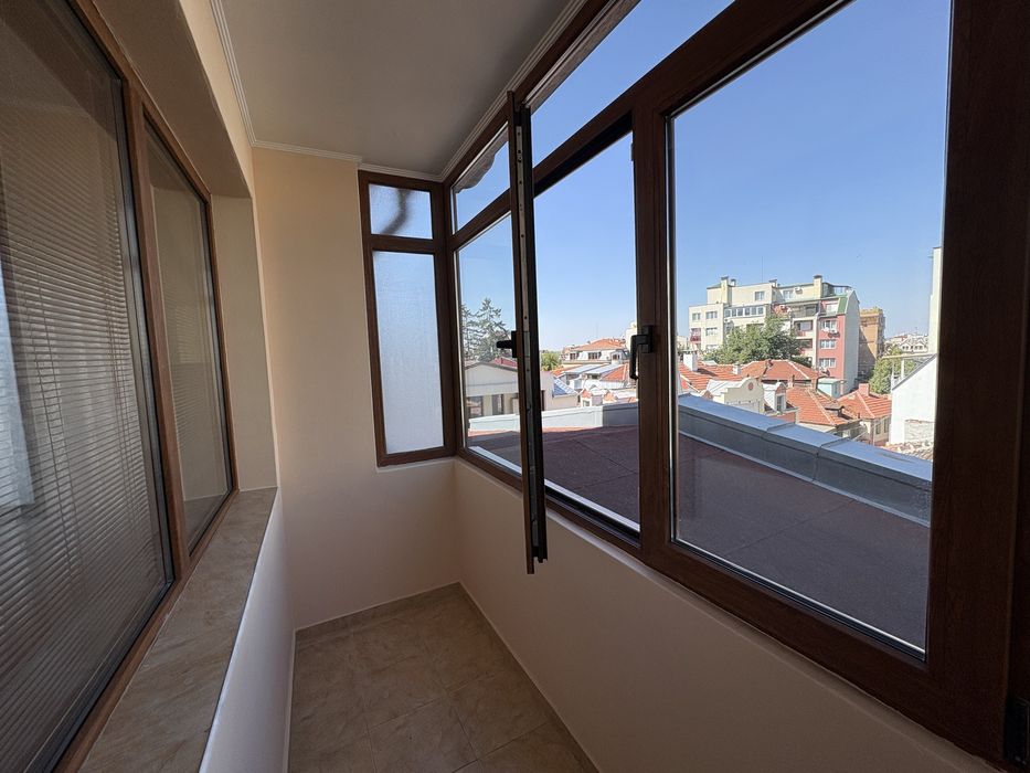 Продава се Двустаен апартамент в Русе, Възраждане - 83 кв.м за 1807 €/кв.м - Снимка #7