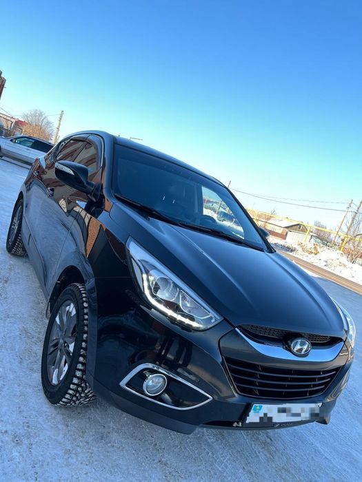 Продам Hyundai Tucson 2013 года.