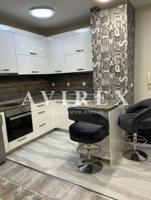 Дава се под наем Двустаен апартамент в Пловдив, Христо Смирненски - 70 кв.м за 448.8 € - Снимка #2