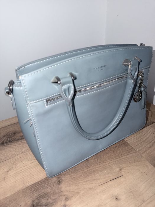 Продаю сумку б/у срочно