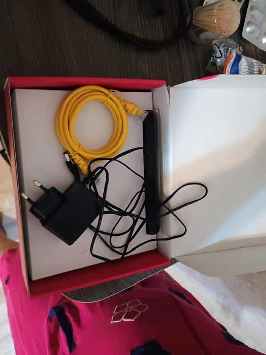 Продам wi fi роутер алтел