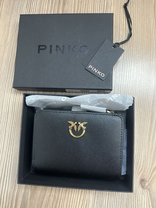 Дамски портфейл на Pinko в черен и розов цвят