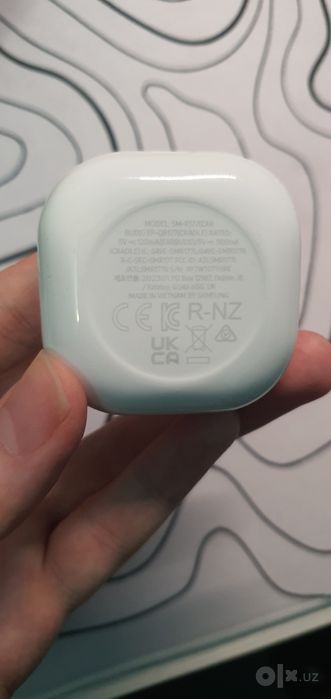 Samsung Galaxy buds 2