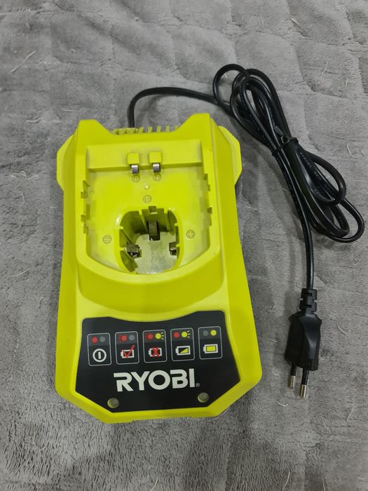 Винтоверт импакт  Ryobi
