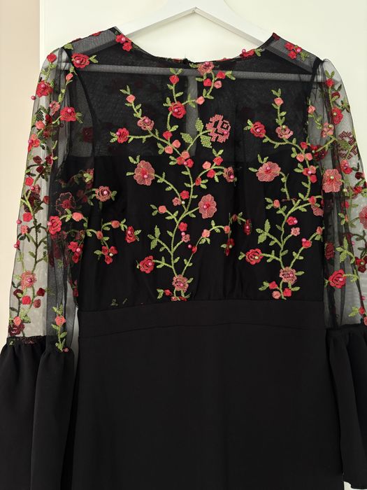 Rochie midi de ocazie