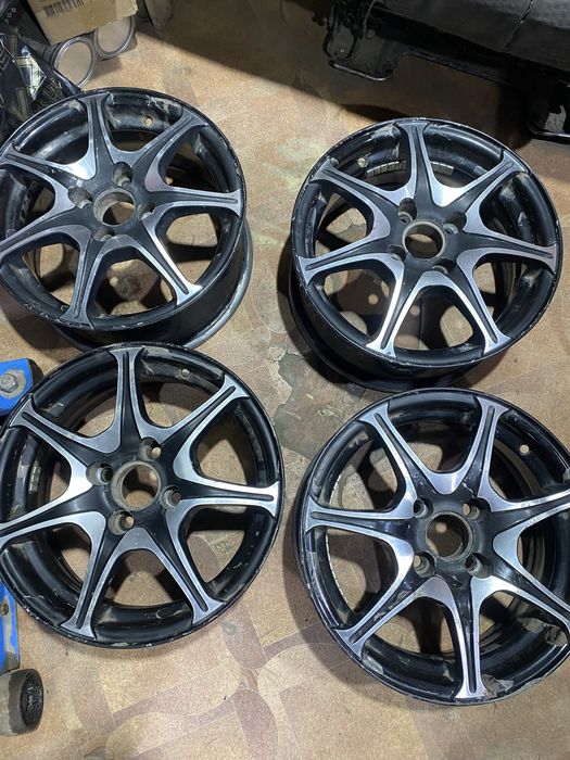 продам диски на ваз R14