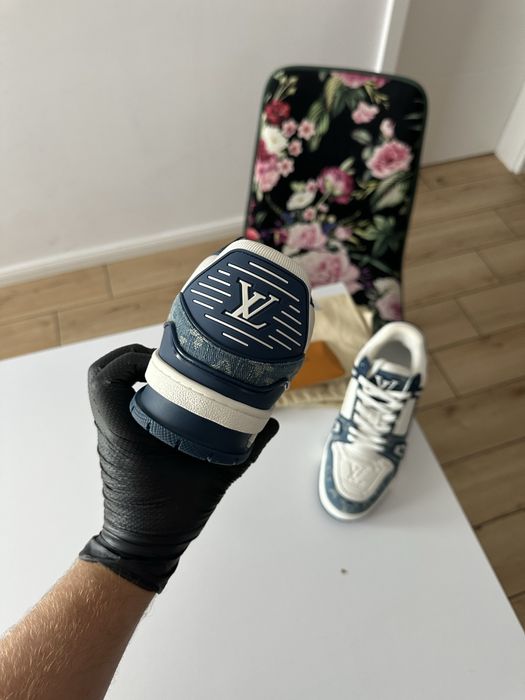 Adidasi LV Trainer Ocean