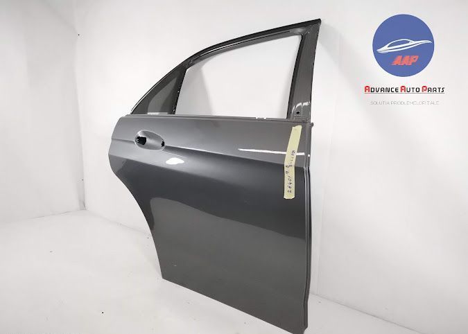 Дясна задна врата оригинална Мерцедес-Бенц / Mercedes-Benz E-Class W21