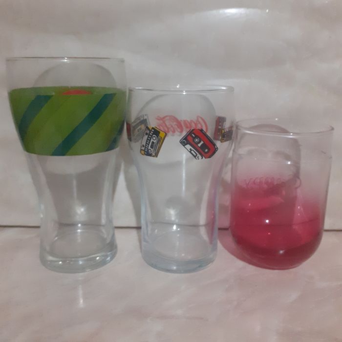 Pahare 35 cl- sticlă - 2,5 lei buc