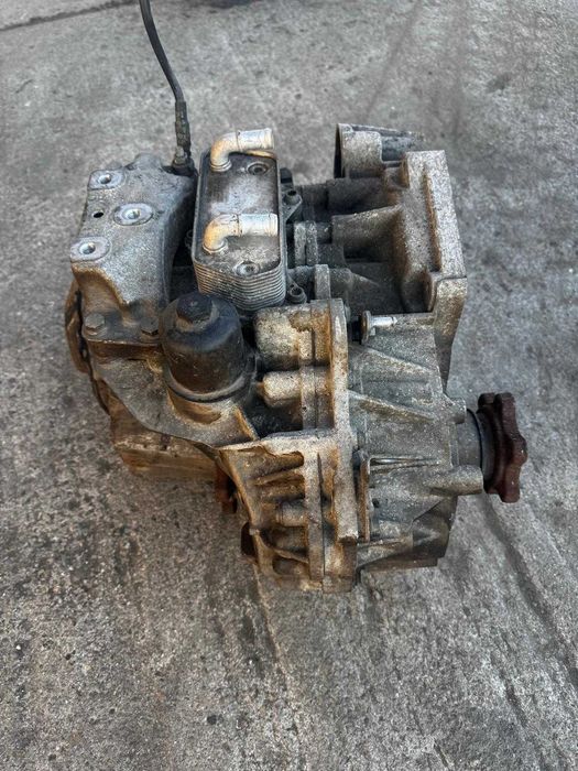 Cutie viteze automata DSG 6+1 Vw Passat B7 2.0 tdi CFF cod cutie NJK