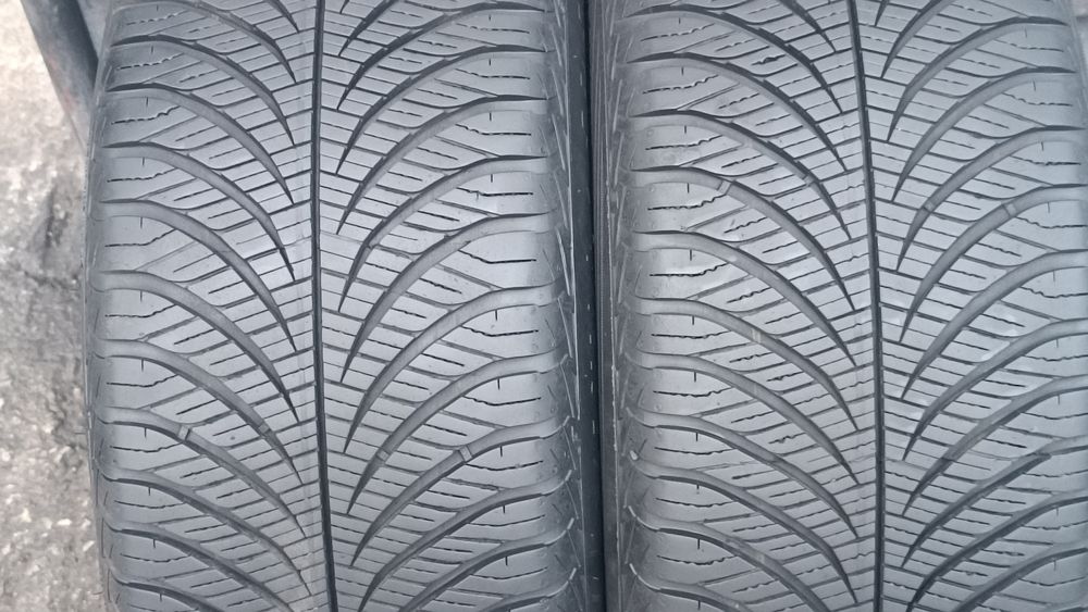 215/55/17 Goodyear Дот 0223