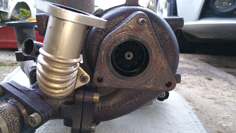 Турбо за 2.7 TDI 190hp Audi A4 B8
