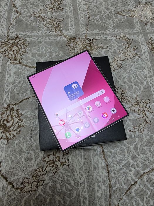 Samsung Galaxy Z Fold 6