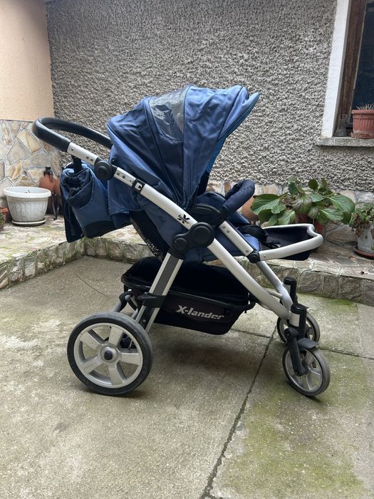 Количка за бебе или дете марка X lander много запазена с две кошчета
