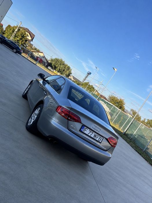 AUDI A4 2009 — imagine 2