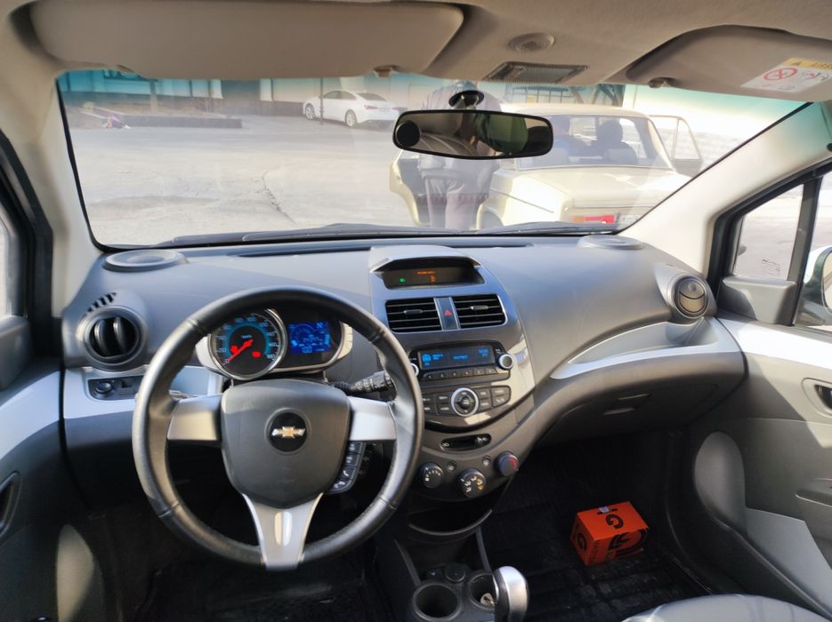 Арендага спарк 2022 й автомат