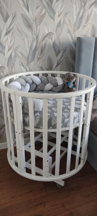 Продам детскую кроватку