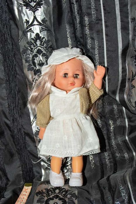 Продам  три  куклы