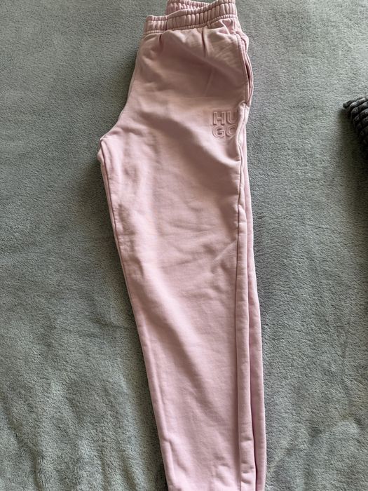 Чисто ново долнище Hugo S размер