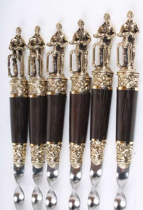 Элитный подарок для мужчин - набор шампуров "Нефтяник"