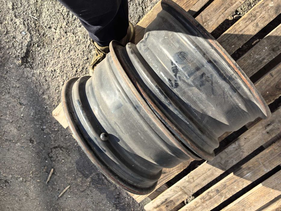 15 цола 4 х 100 мм Тойота / Кия / Хюндай / Сузуки - 6 Инча / ЕТ 45