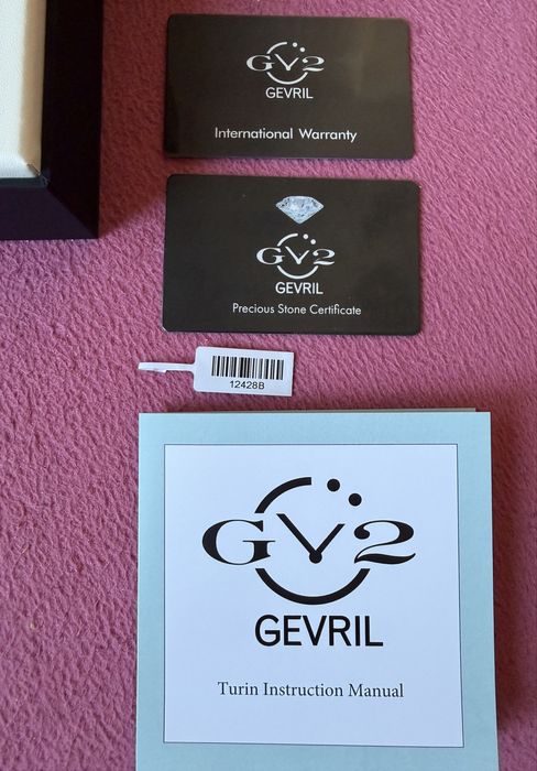 Gevril швейцарски часовник с диаманти GV2 Turin Diamond