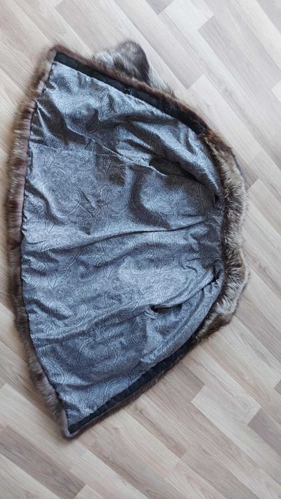 Кожено палто от енот