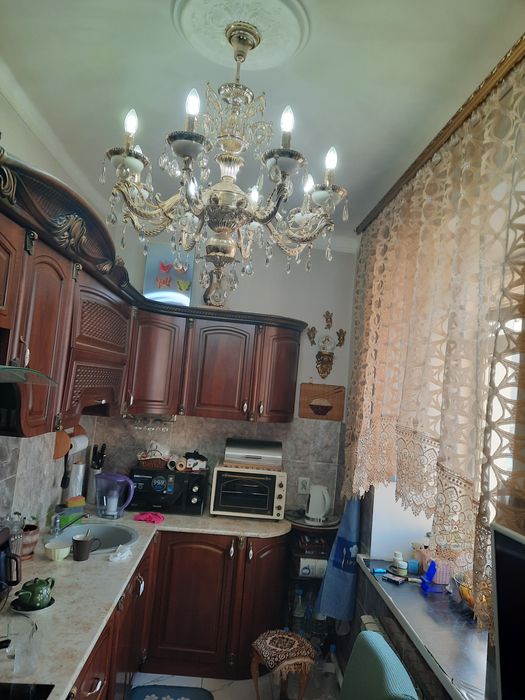 Люстра хрустальная 8 рожковая с ониксом италия