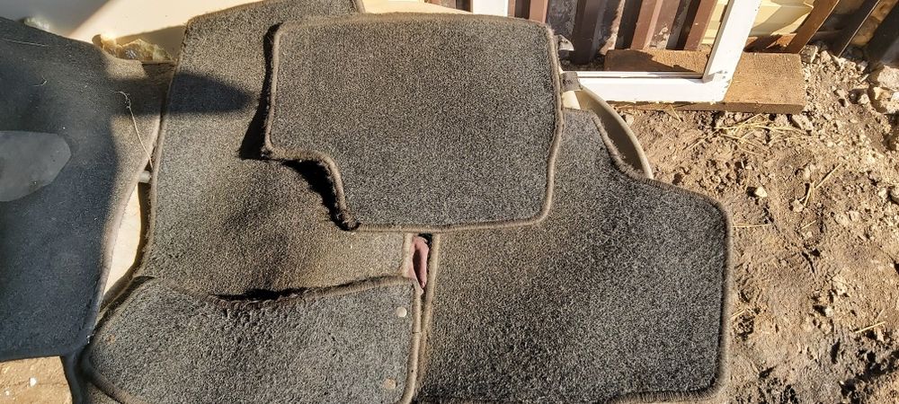 Продам коврики на Опель астра G