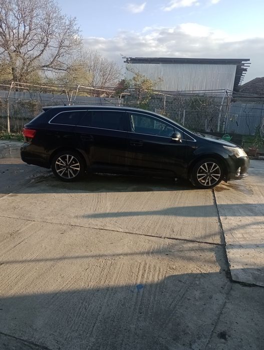 TOYOTA Avensis 2013 — imagine 5
