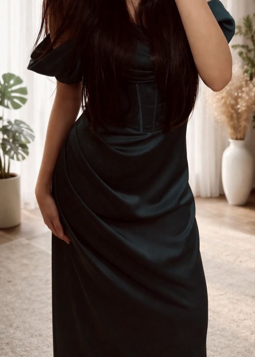 Продам вечернее красивое платье