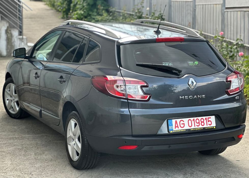 Renault Megane/1.5 dci/ Succes Energy/Istoric complet/ Scaune incalzite/Spalatoare faruri