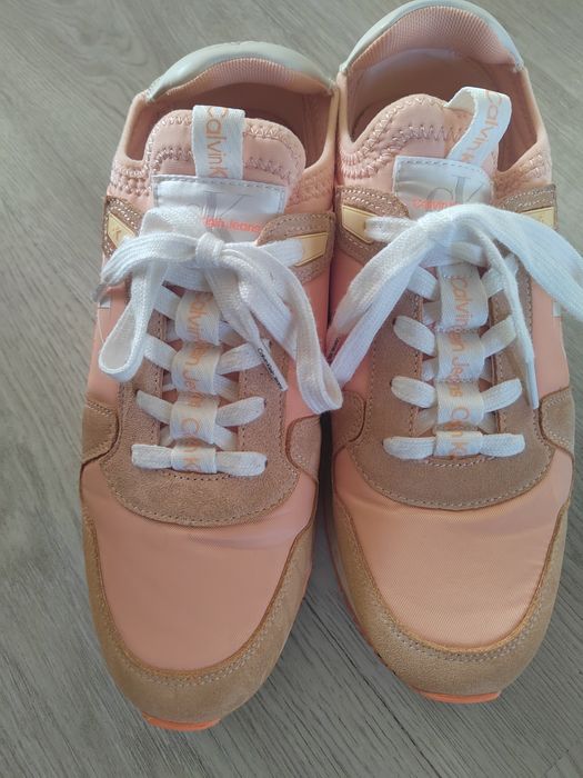 Calvin Klein Jeans рр 39